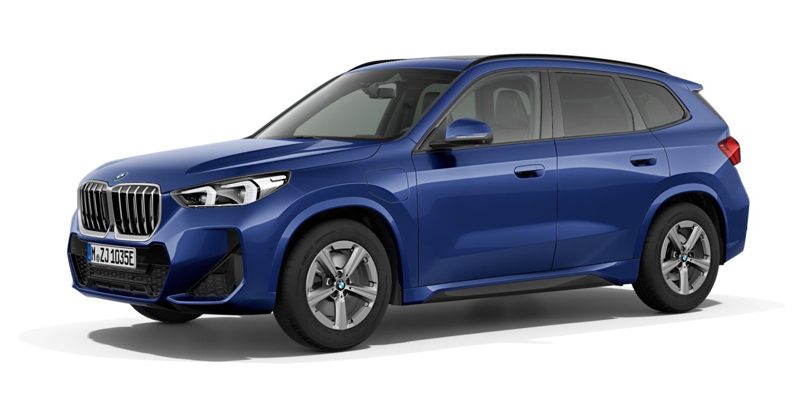 BMW X1 xDrive25e in Blau von vorne BMW X1 xDrive25e in Blau von vorne