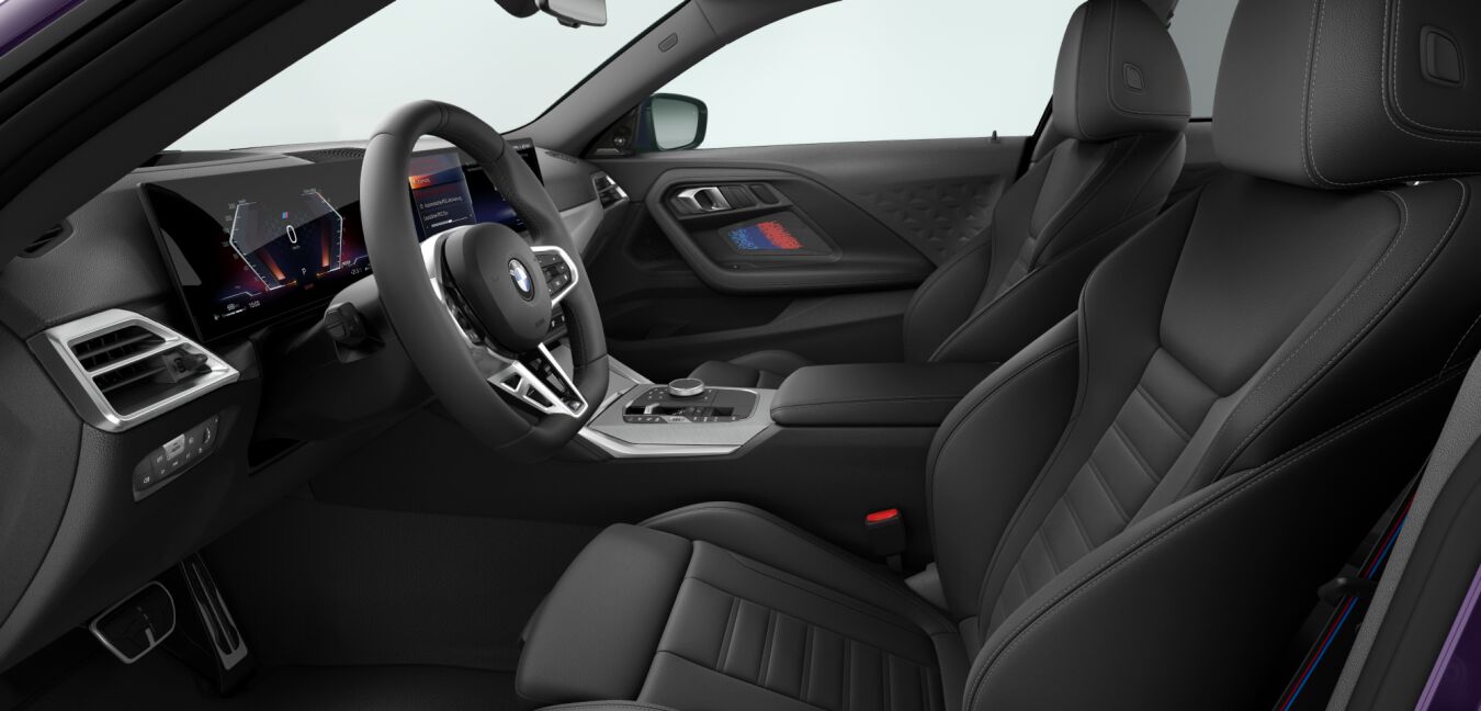 BMW BMW 2er im Innenraum seitlich BMW BMW 2er im Innenraum seitlich