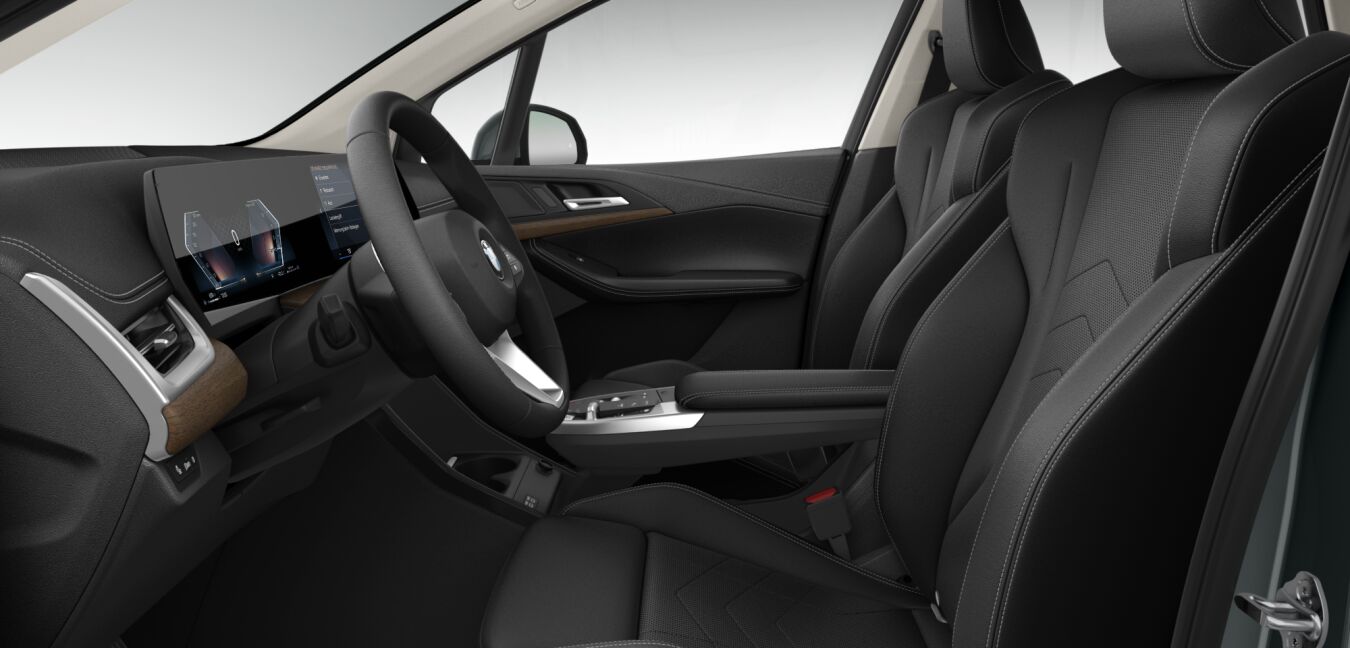 BMW BMW 2er im Innenraum seitlich BMW BMW 2er im Innenraum seitlich