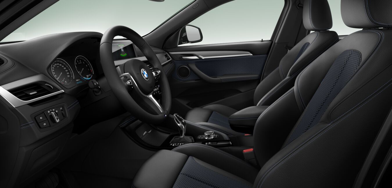 BMW BMW X im Innenraum seitlich BMW BMW X im Innenraum seitlich