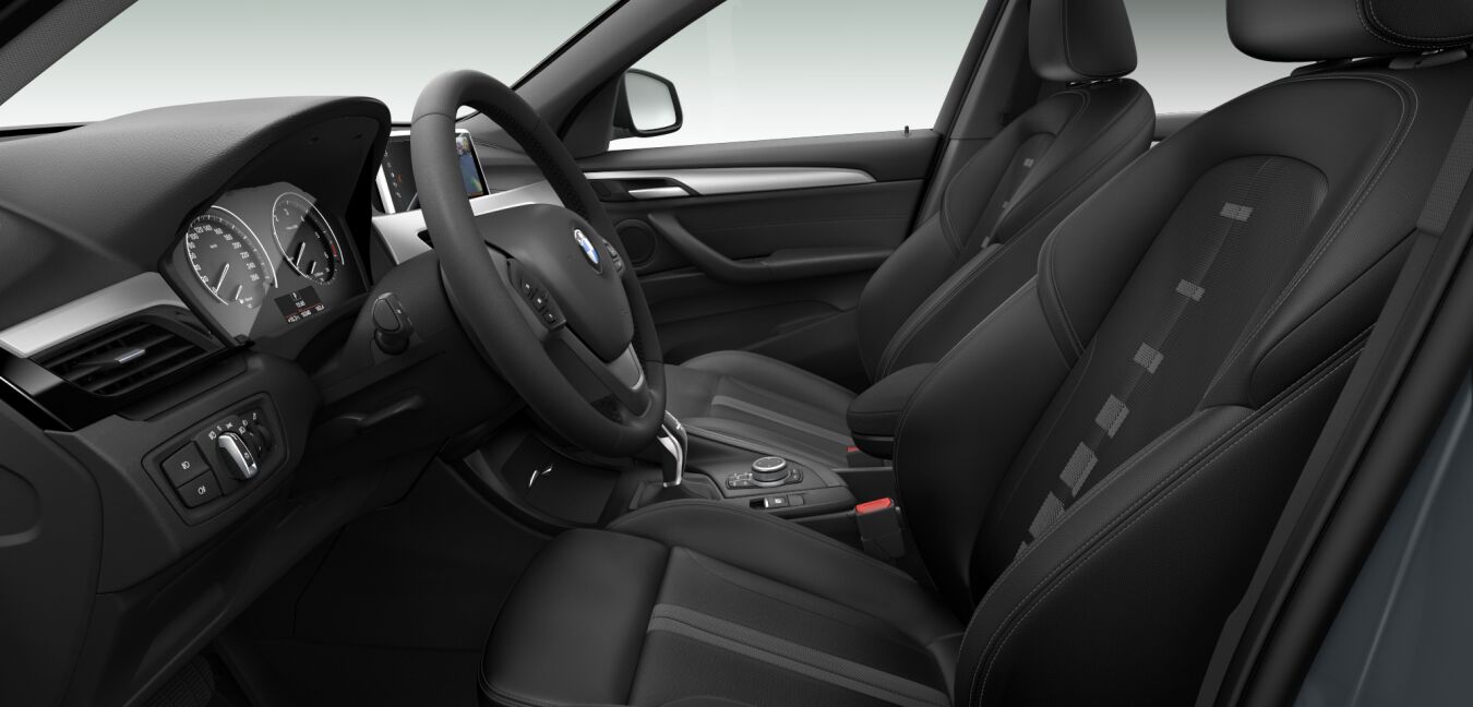 BMW BMW X im Innenraum seitlich BMW BMW X im Innenraum seitlich