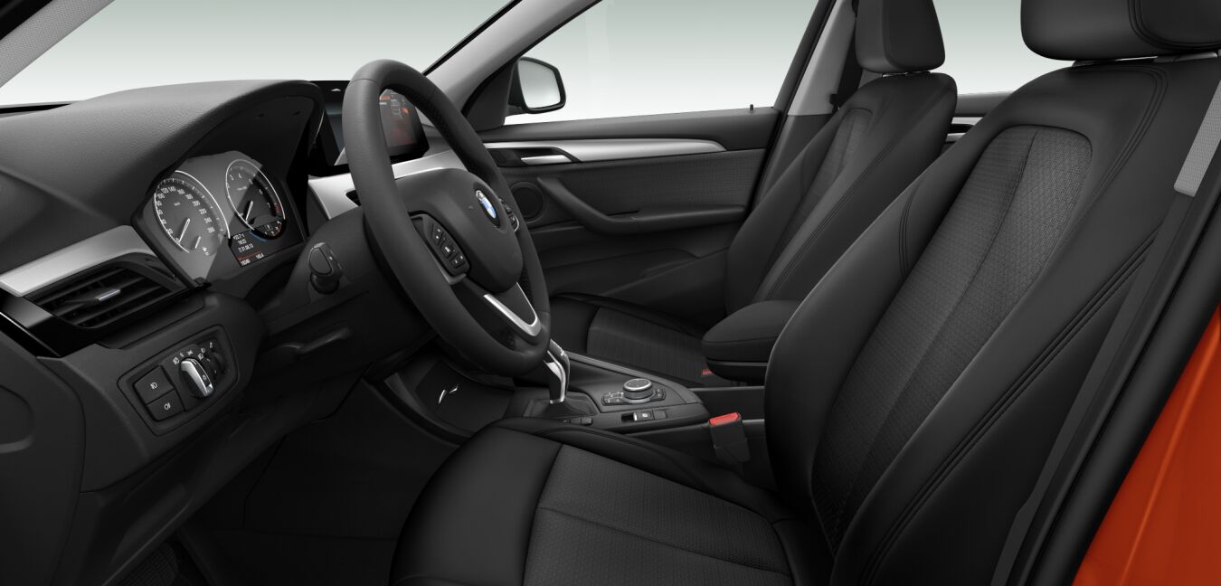 BMW BMW X im Innenraum seitlich BMW BMW X im Innenraum seitlich