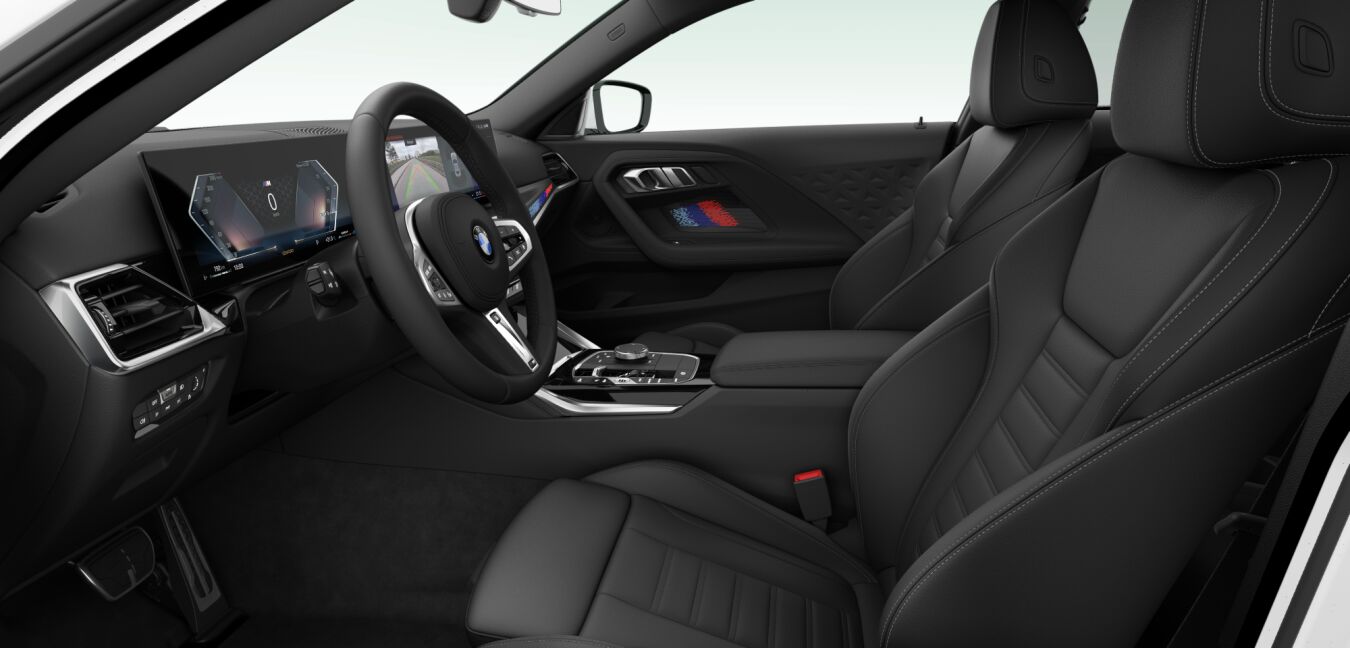 BMW BMW 2er im Innenraum seitlich BMW BMW 2er im Innenraum seitlich