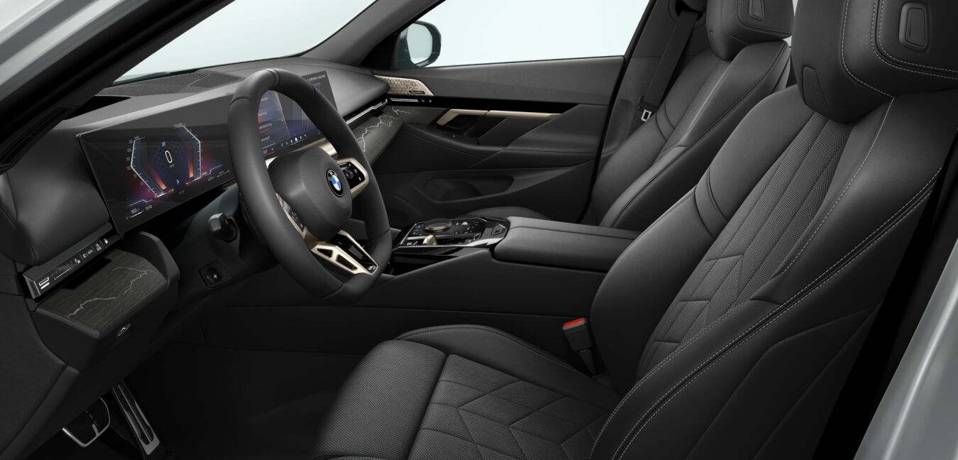 BMW BMW 5er im Innenraum seitlich BMW BMW 5er im Innenraum seitlich
