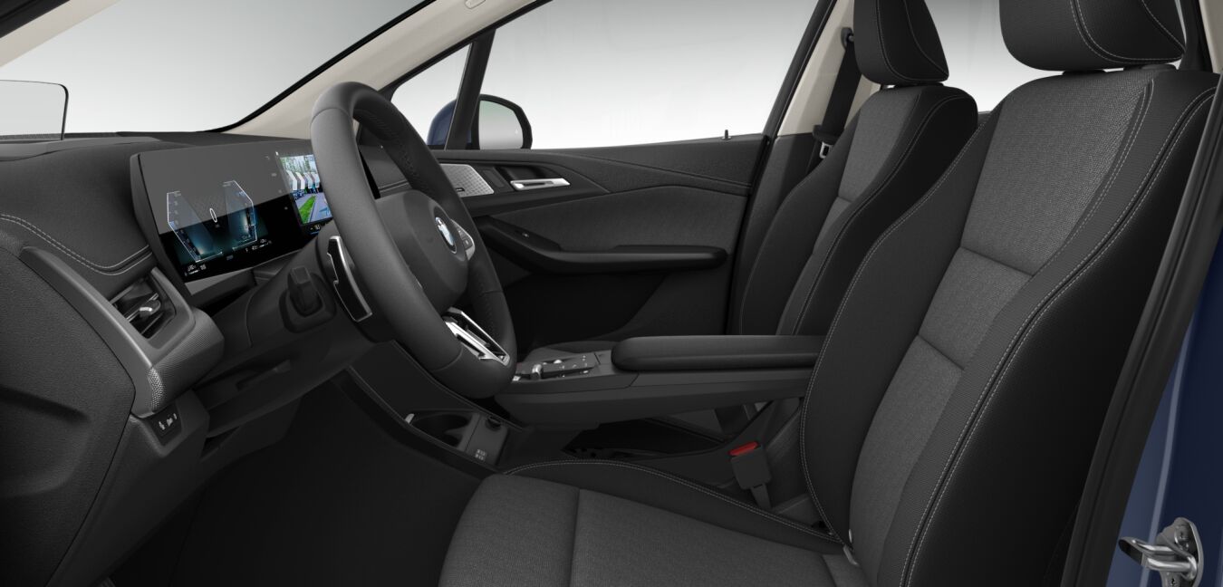 BMW BMW 2er im Innenraum seitlich BMW BMW 2er im Innenraum seitlich