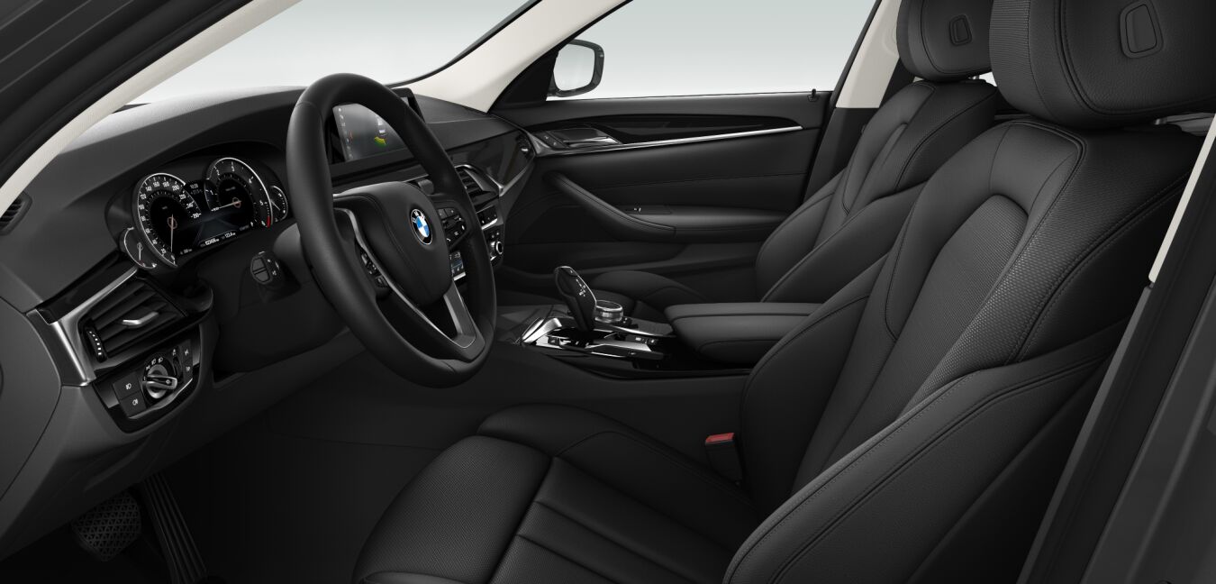 BMW BMW 5er im Innenraum seitlich BMW BMW 5er im Innenraum seitlich