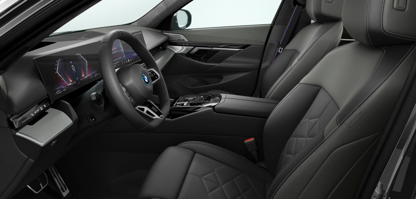 BMW BMW 5er im Innenraum seitlich BMW BMW 5er im Innenraum seitlich