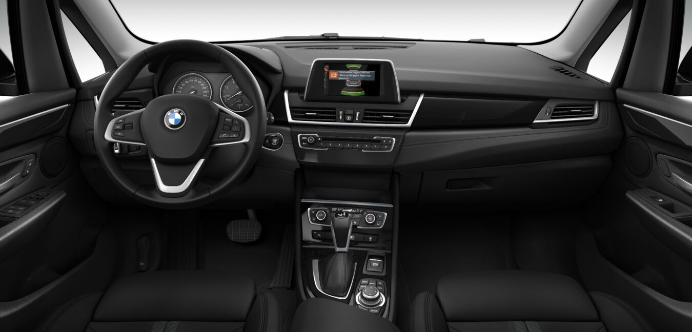 BMW BMW 2er im Innenraum von vorne BMW BMW 2er im Innenraum von vorne