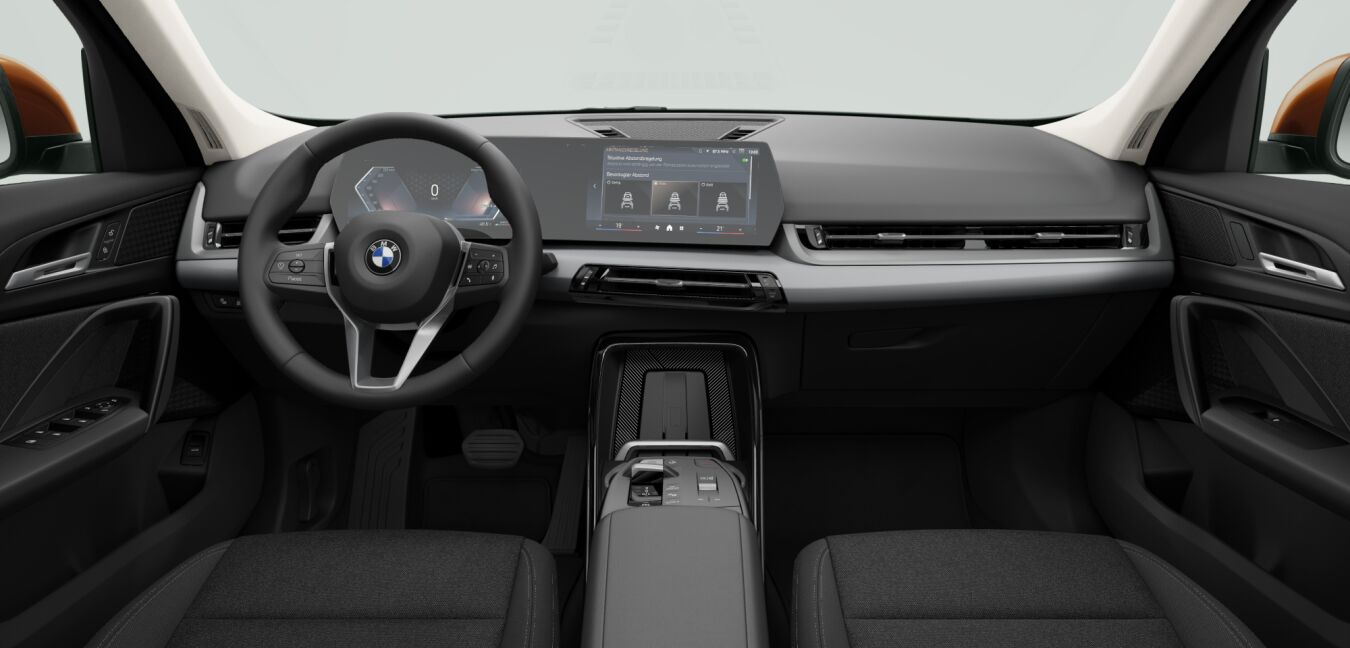 BMW BMW X im Innenraum von vorne BMW BMW X im Innenraum von vorne