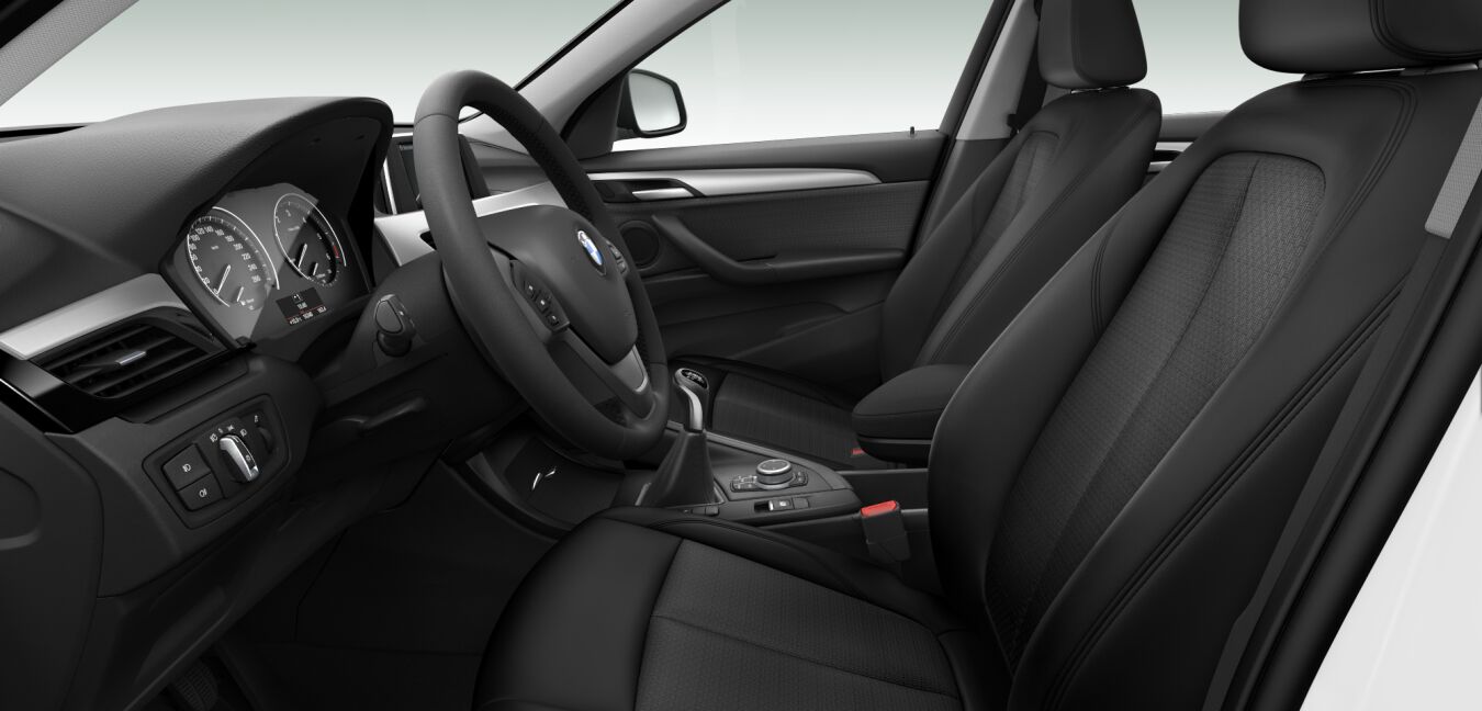 BMW BMW X im Innenraum seitlich BMW BMW X im Innenraum seitlich