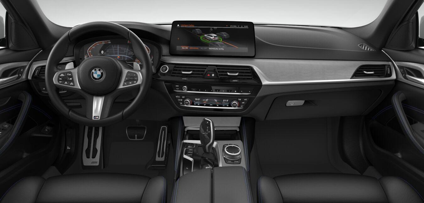 BMW BMW 5er im Innenraum von vorne BMW BMW 5er im Innenraum von vorne