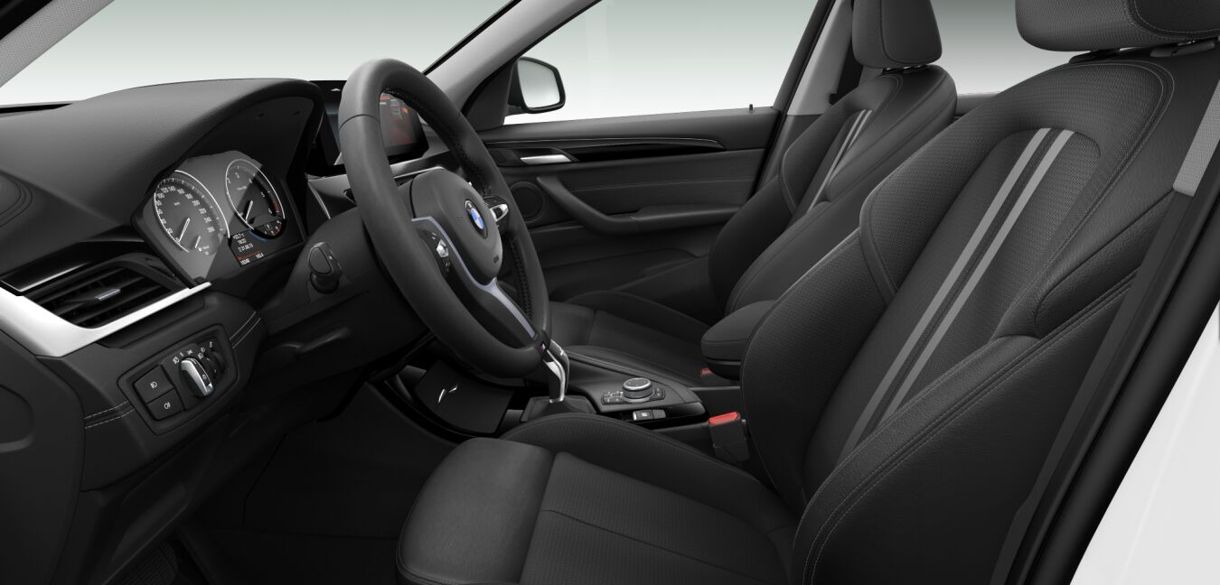 BMW BMW X im Innenraum seitlich BMW BMW X im Innenraum seitlich