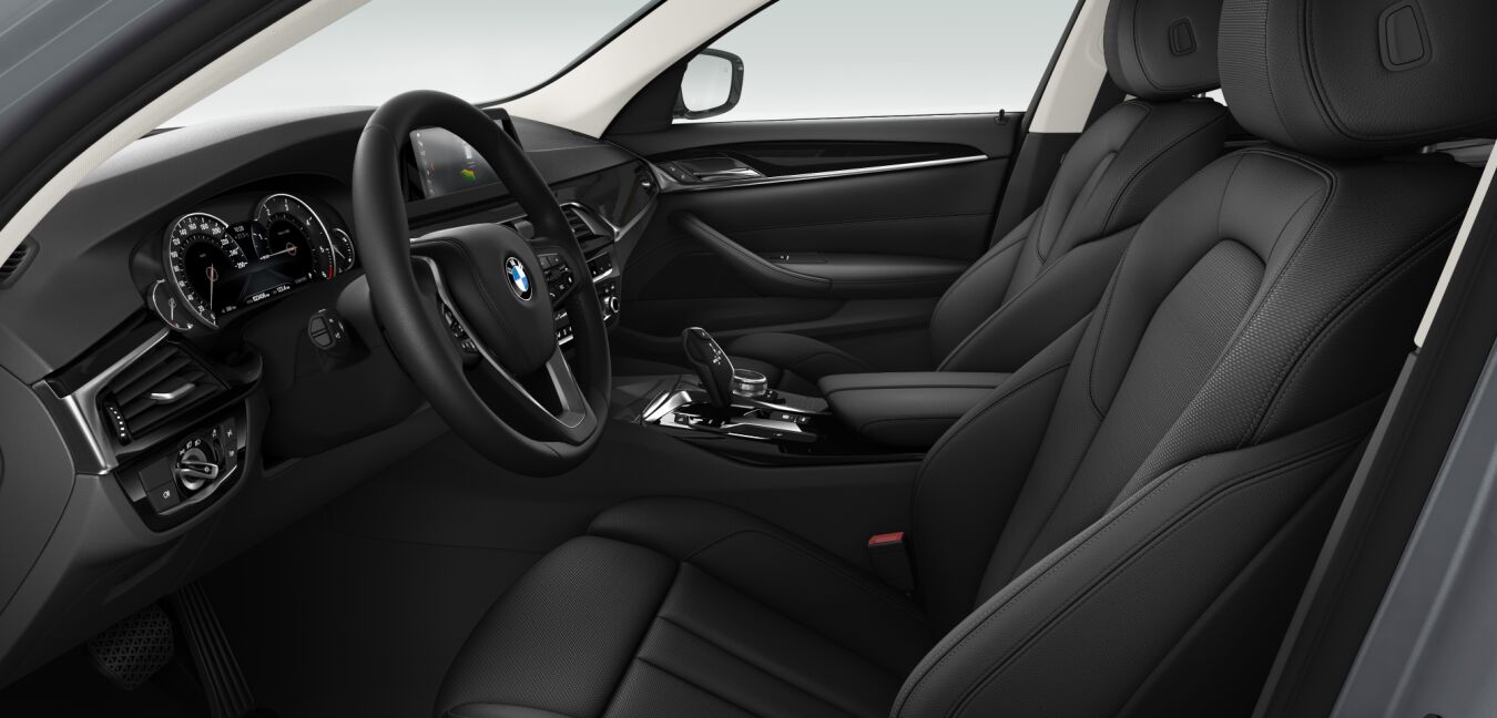 BMW BMW 5er im Innenraum seitlich BMW BMW 5er im Innenraum seitlich