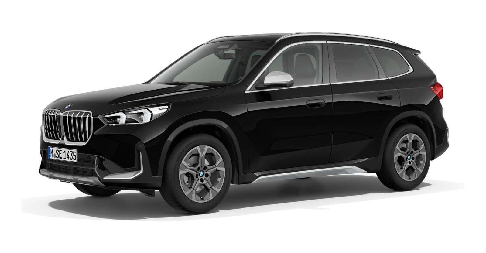 BMW X1 sDrive20i in Schwarz von vorne BMW X1 sDrive20i in Schwarz von vorne