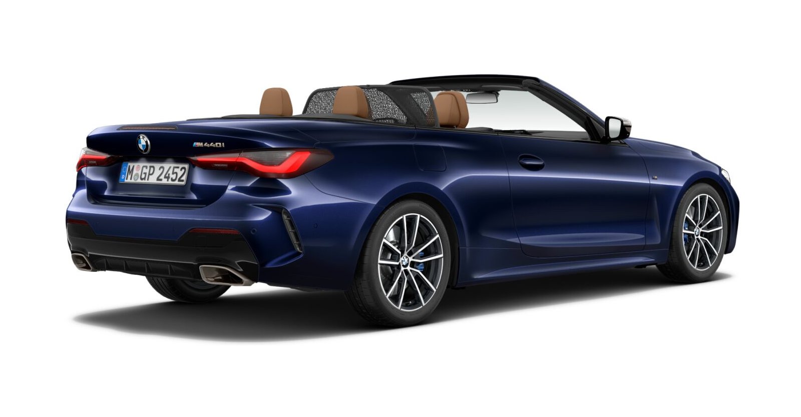 BMW BMW 4er in Blau von hinten BMW BMW 4er in Blau von hinten