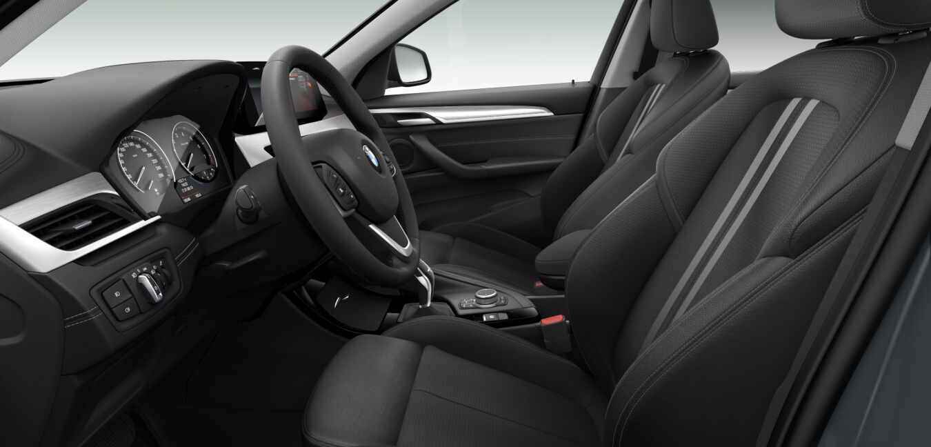 BMW BMW X im Innenraum seitlich BMW BMW X im Innenraum seitlich