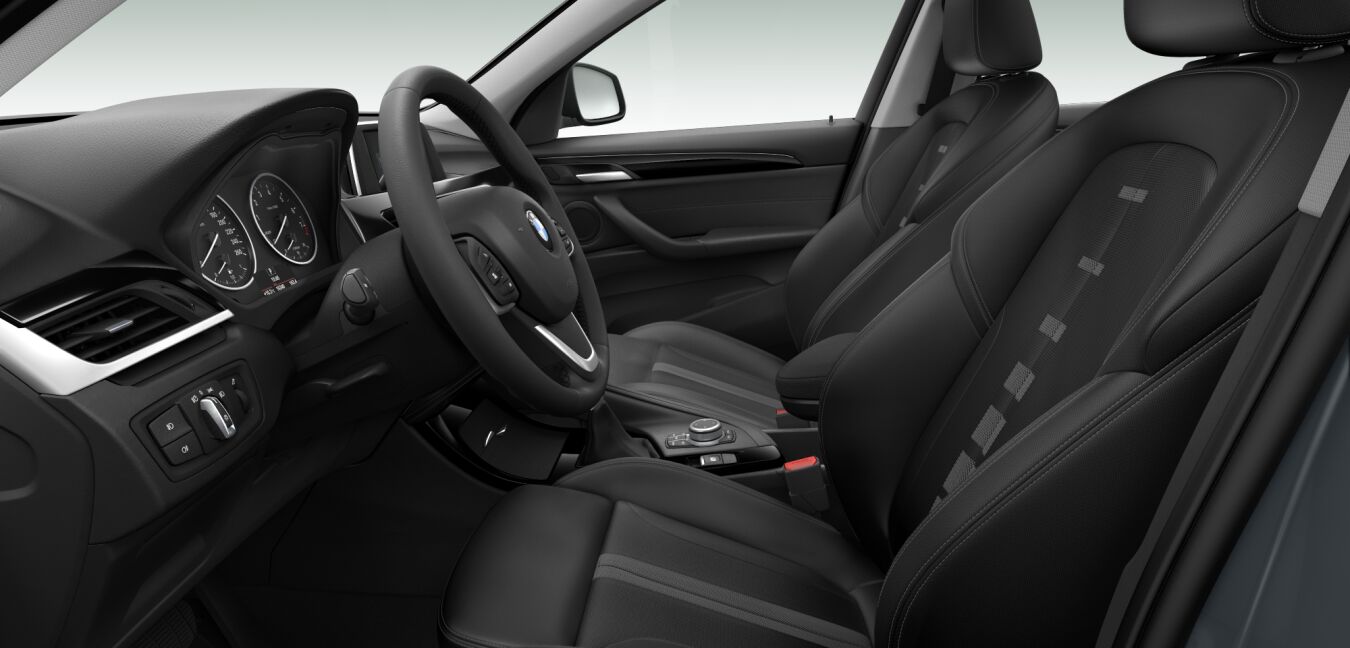 BMW BMW X im Innenraum seitlich BMW BMW X im Innenraum seitlich