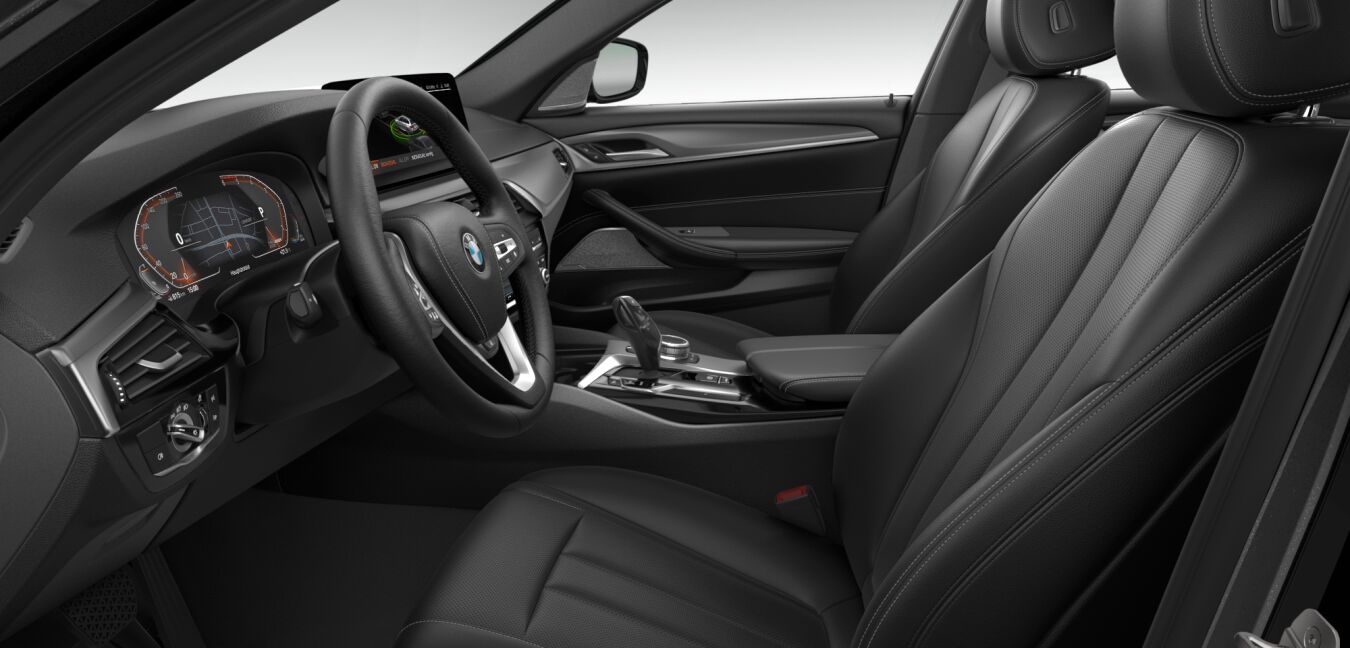 BMW BMW 5er im Innenraum seitlich BMW BMW 5er im Innenraum seitlich