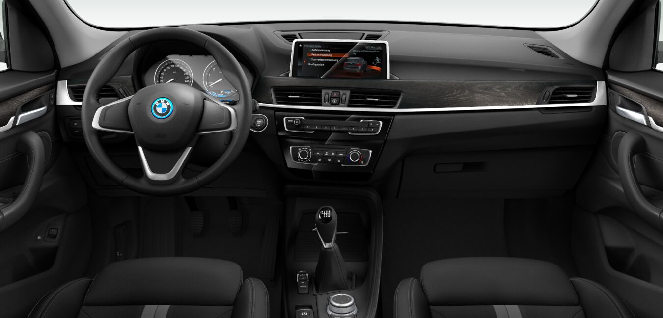 BMW BMW X im Innenraum von vorne BMW BMW X im Innenraum von vorne