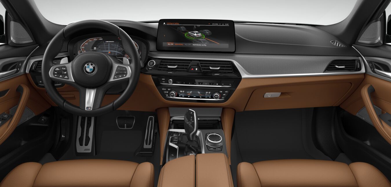 BMW BMW 5er im Innenraum von vorne BMW BMW 5er im Innenraum von vorne