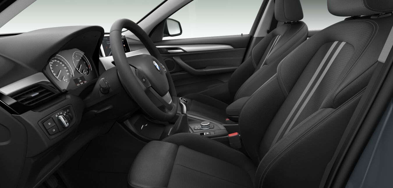 BMW BMW X im Innenraum seitlich BMW BMW X im Innenraum seitlich