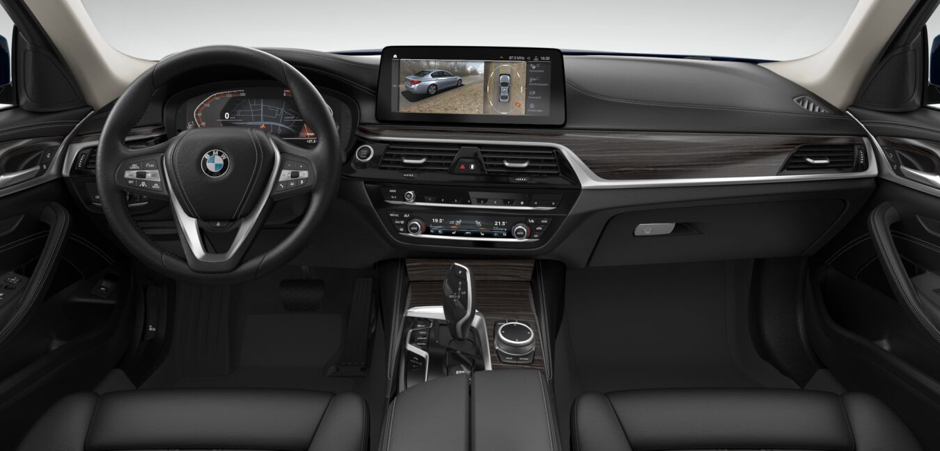 BMW BMW 5er im Innenraum von vorne BMW BMW 5er im Innenraum von vorne
