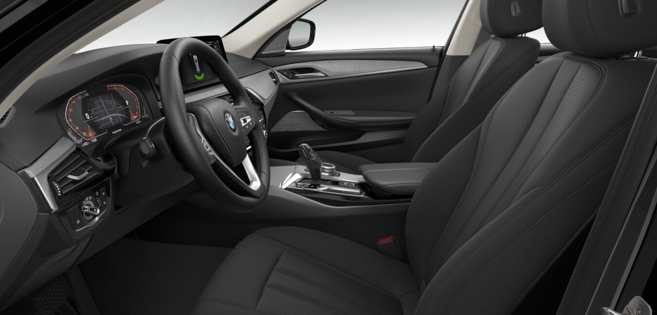 BMW BMW 5er im Innenraum seitlich BMW BMW 5er im Innenraum seitlich