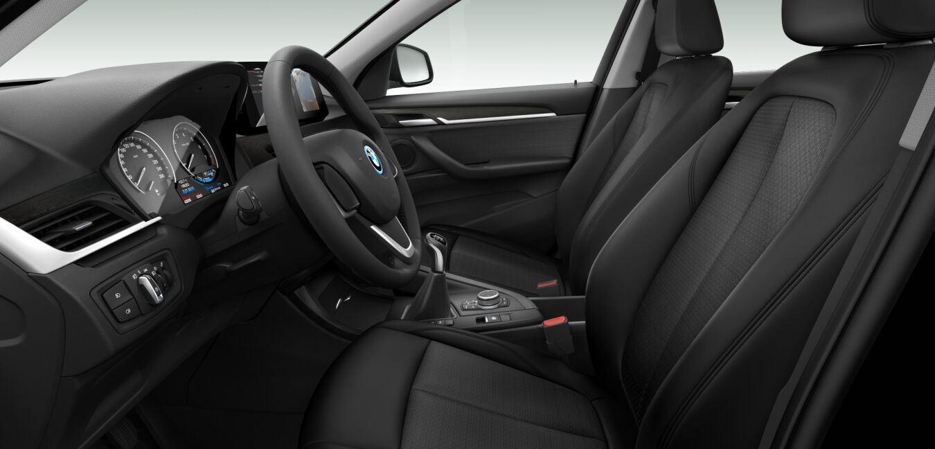 BMW BMW X im Innenraum seitlich BMW BMW X im Innenraum seitlich