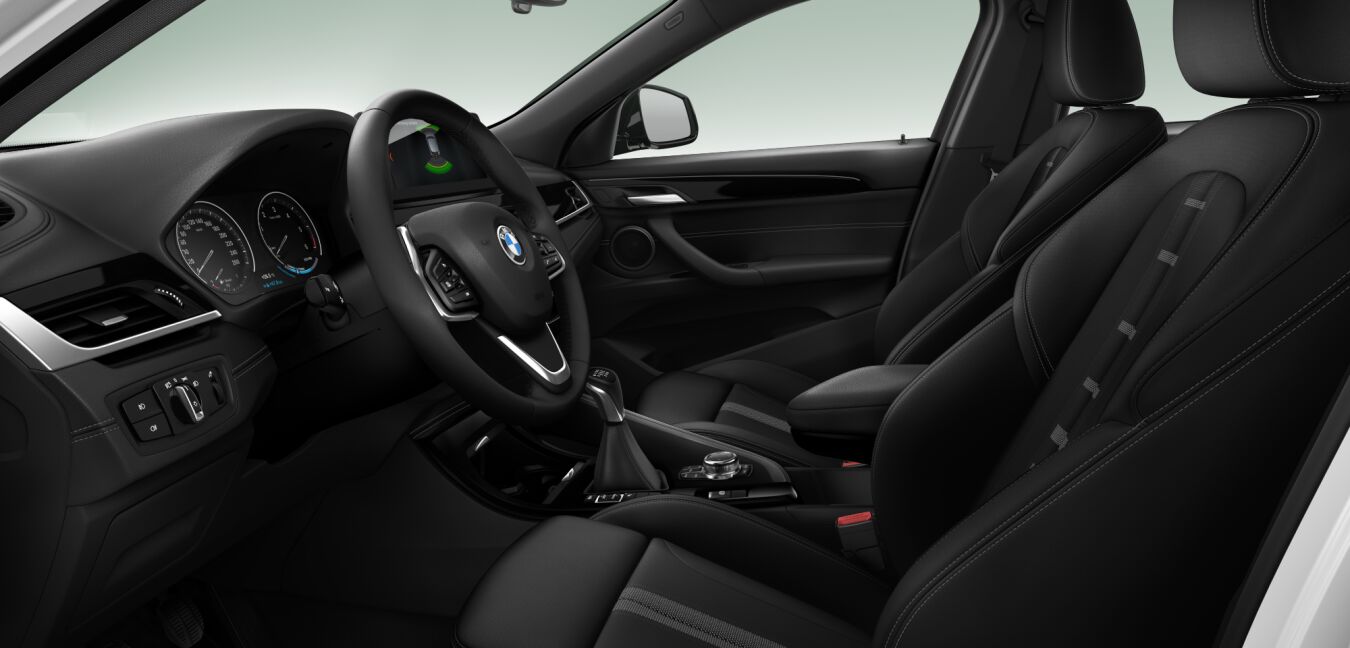 BMW BMW X im Innenraum seitlich BMW BMW X im Innenraum seitlich