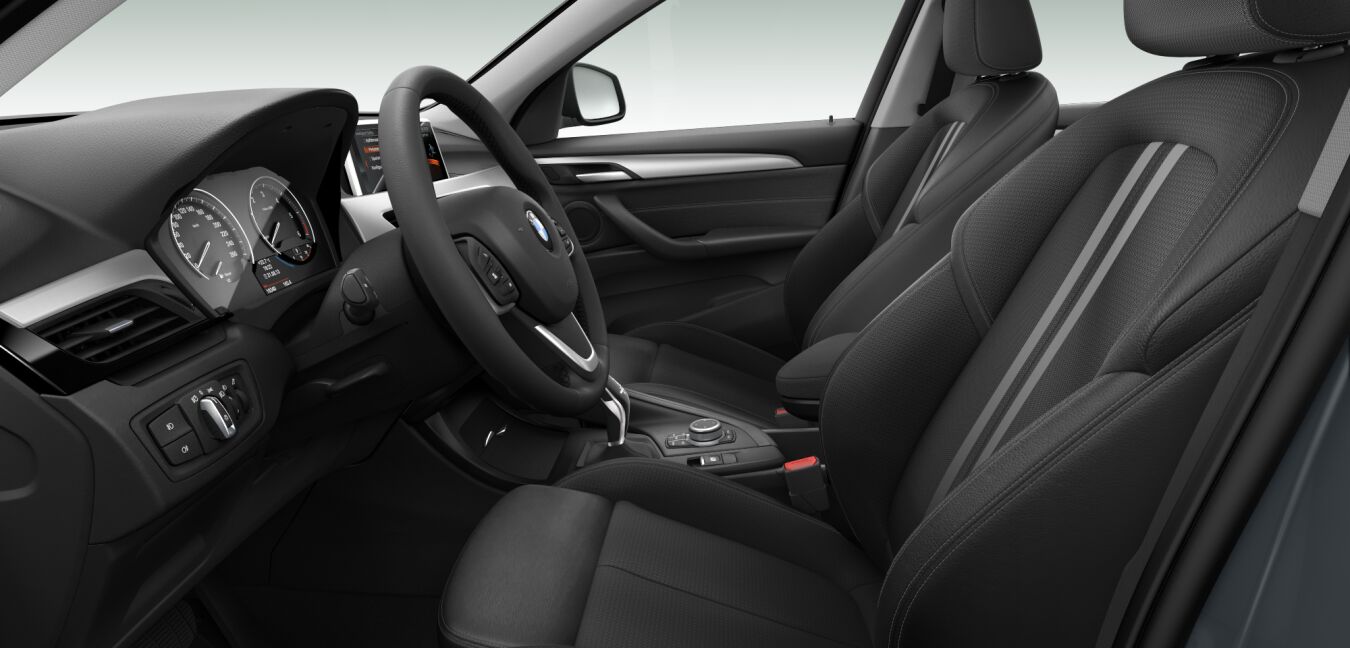 BMW BMW X im Innenraum seitlich BMW BMW X im Innenraum seitlich
