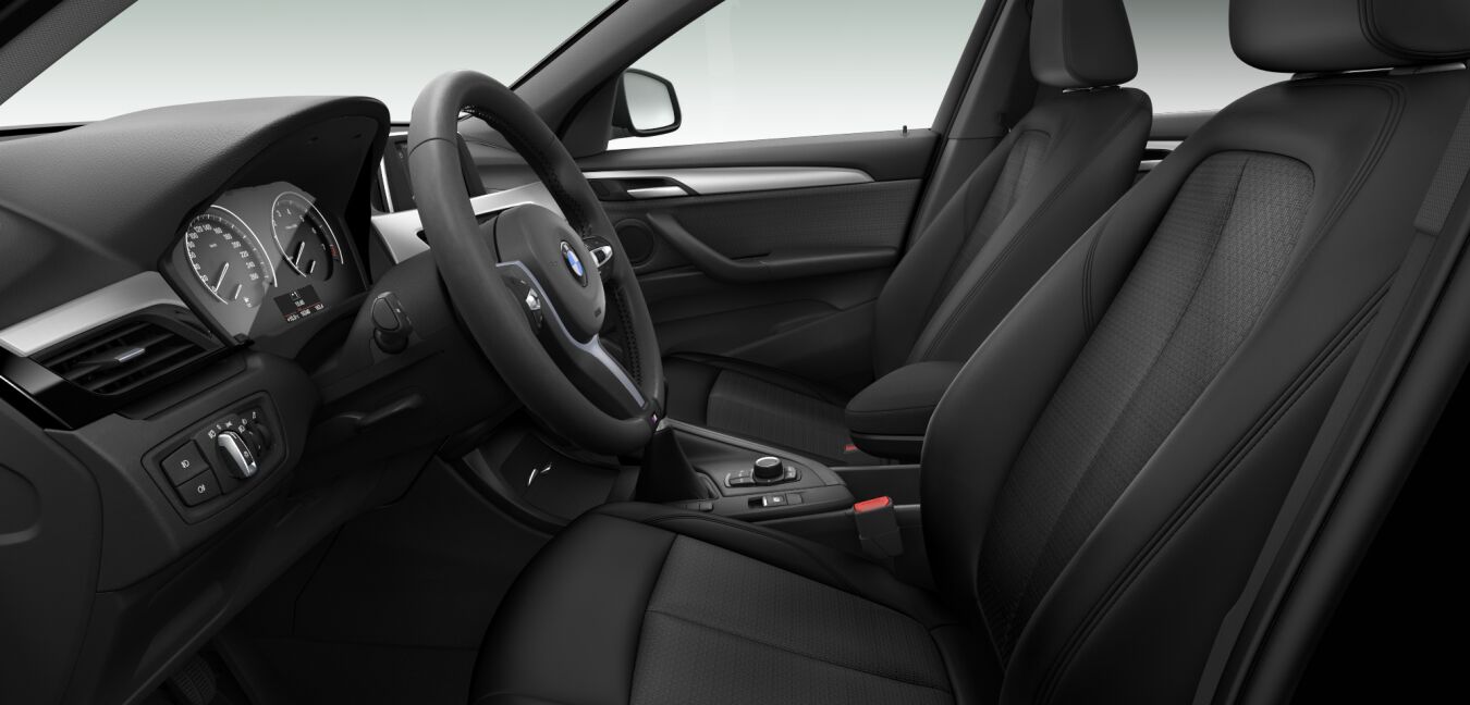 BMW BMW X im Innenraum seitlich BMW BMW X im Innenraum seitlich
