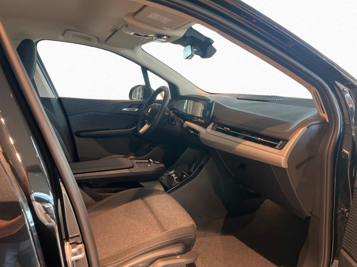 BMW 218i Active Tourer im Innenraum