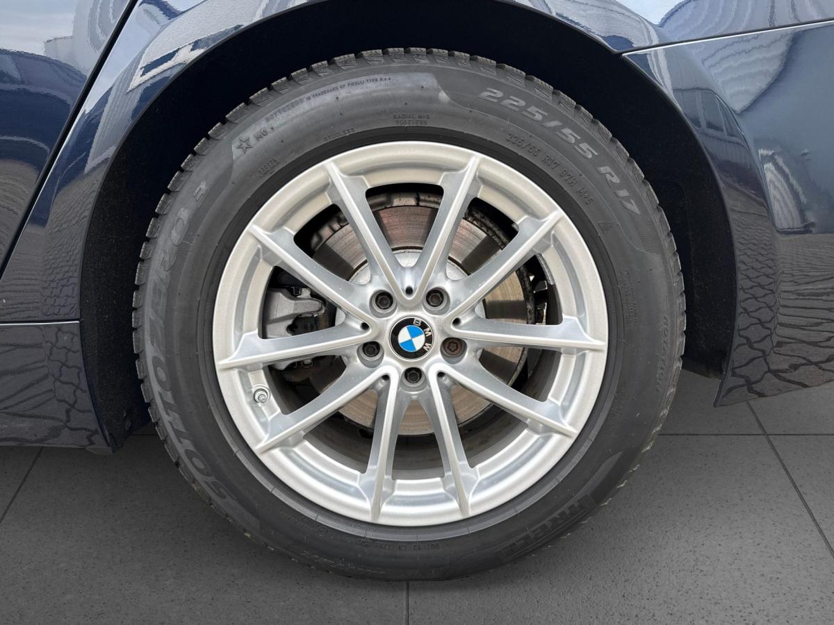 Originalaufnahme des Fahrzeugs Originalaufnahme des Fahrzeugs