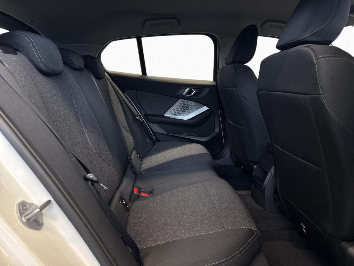 BMW 120 im Innenraum
