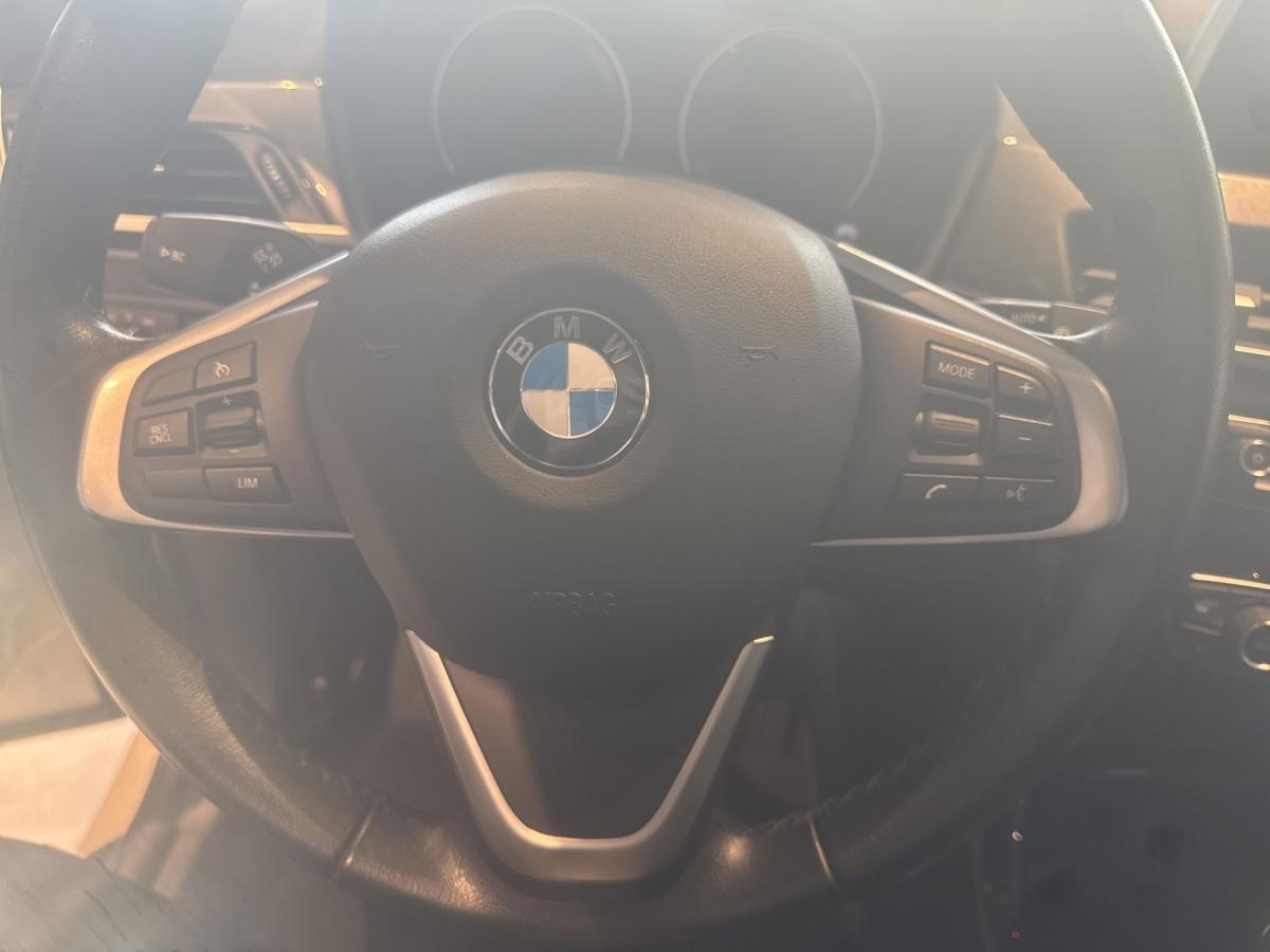 Originalaufnahme des Fahrzeugs Originalaufnahme des Fahrzeugs