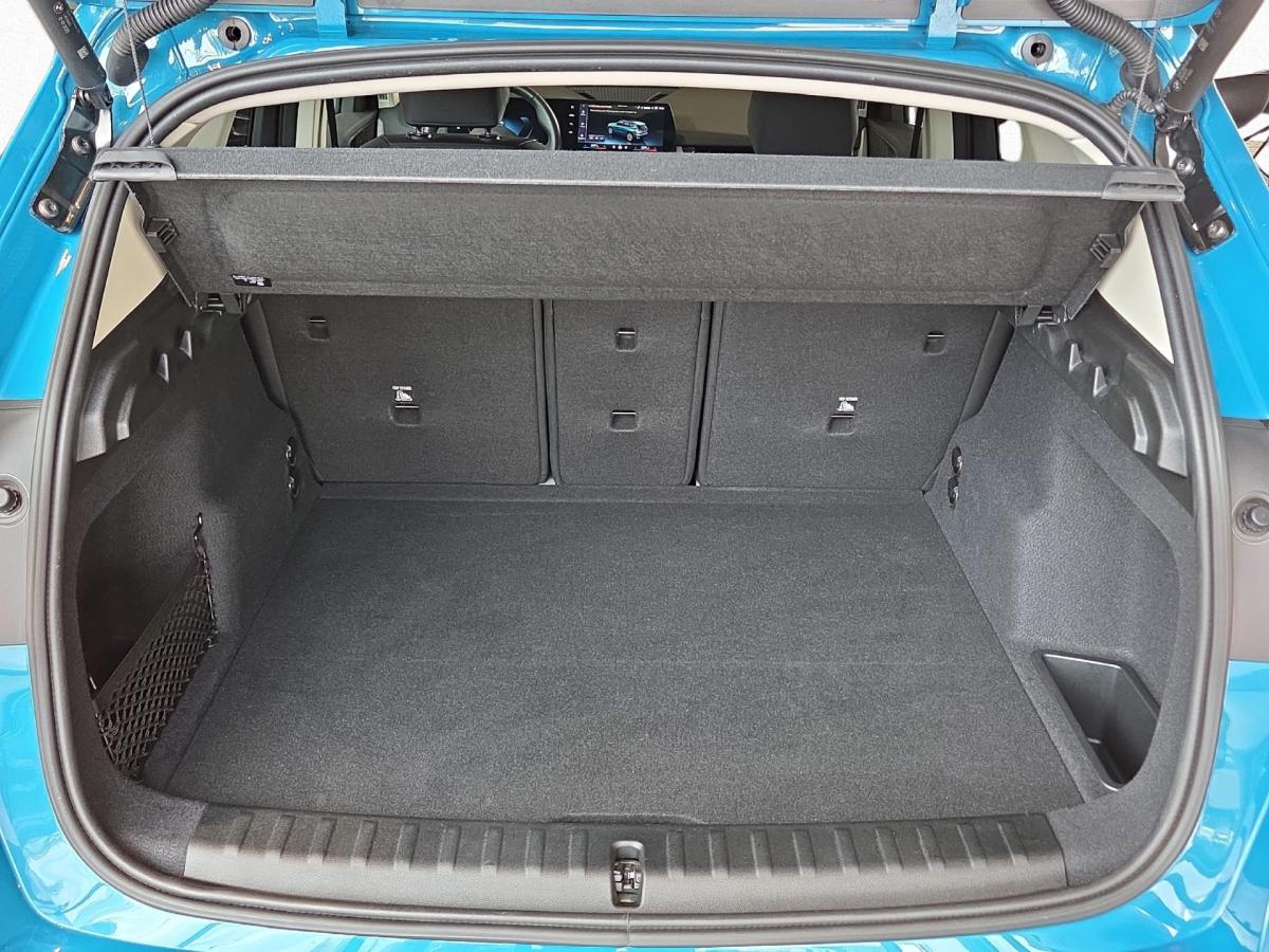 Originalaufnahme des Fahrzeugs Originalaufnahme des Fahrzeugs