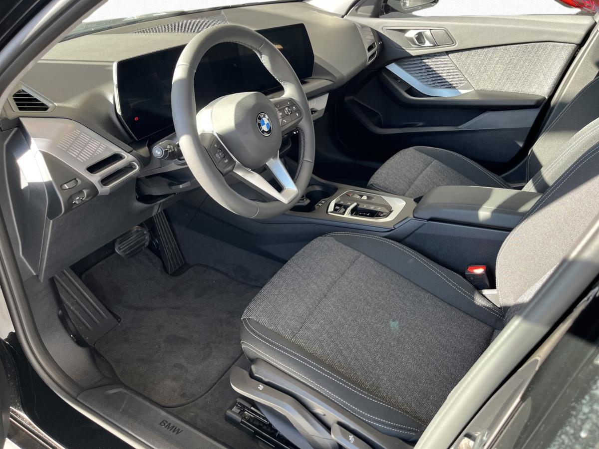 BMW 120 im Innenraum