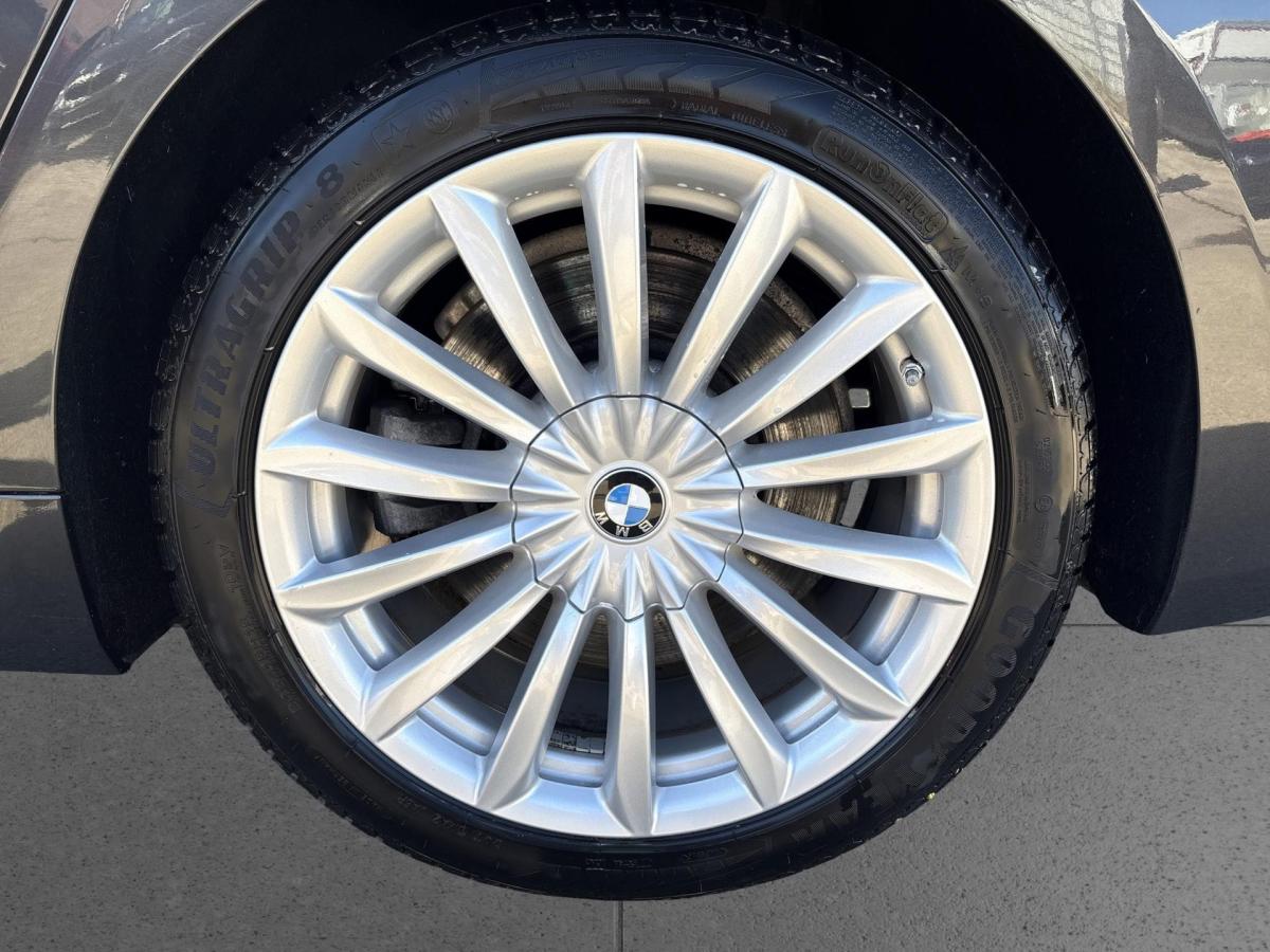 Originalaufnahme des Fahrzeugs Originalaufnahme des Fahrzeugs