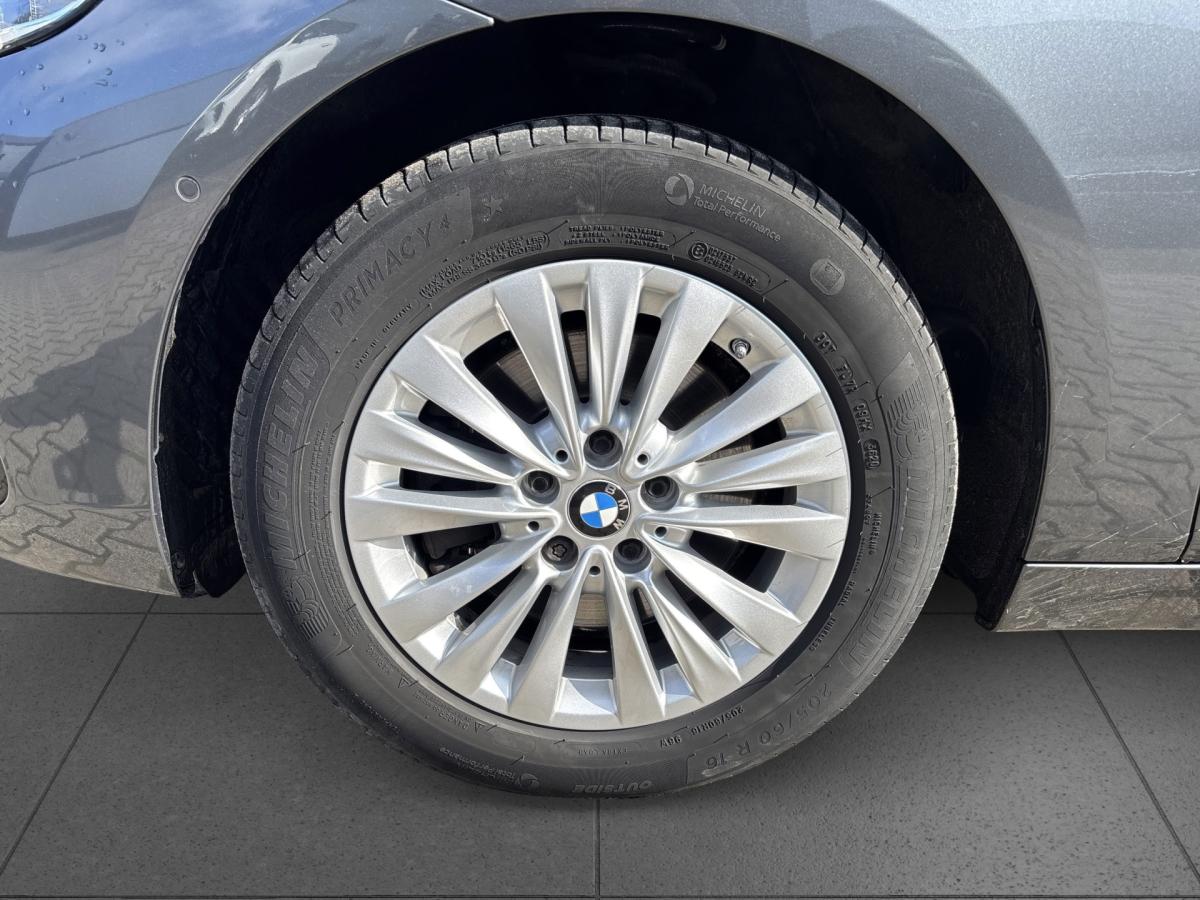 Originalaufnahme des Fahrzeugs Originalaufnahme des Fahrzeugs