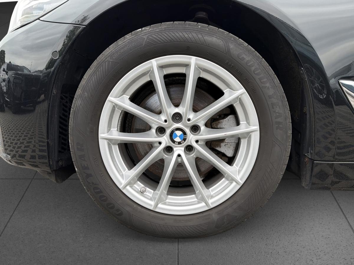 Originalaufnahme des Fahrzeugs Originalaufnahme des Fahrzeugs