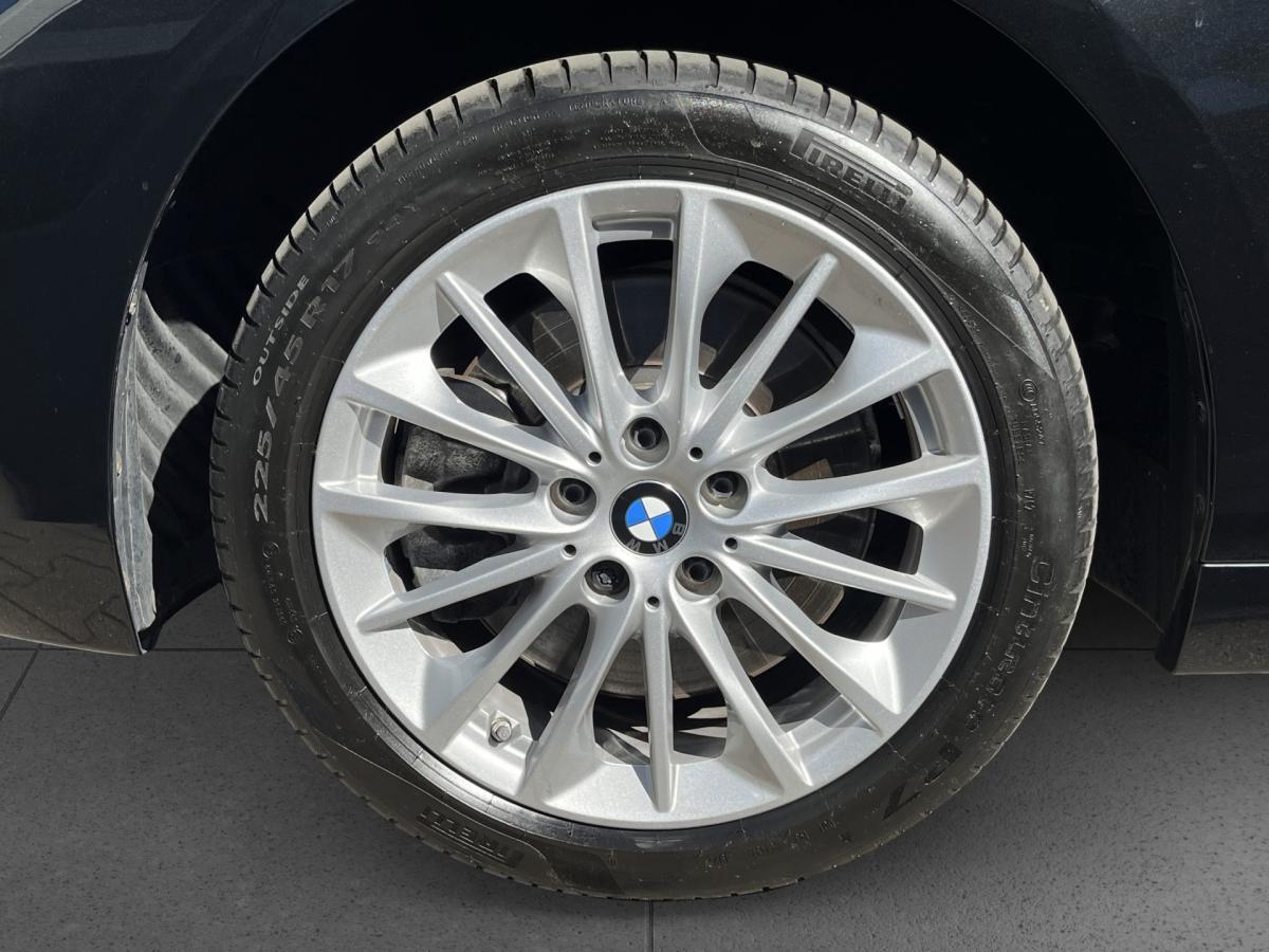 Originalaufnahme des Fahrzeugs Originalaufnahme des Fahrzeugs