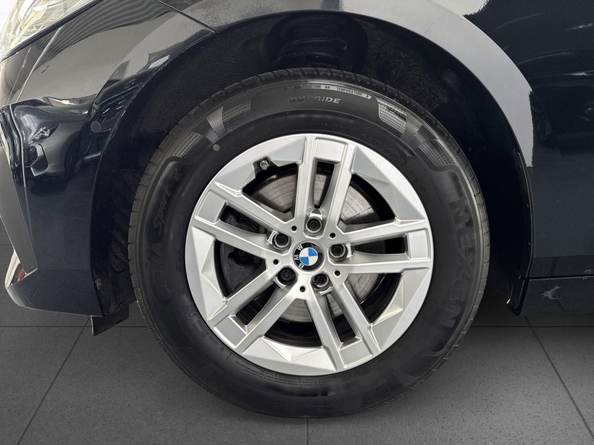 Originalaufnahme des Fahrzeugs Originalaufnahme des Fahrzeugs
