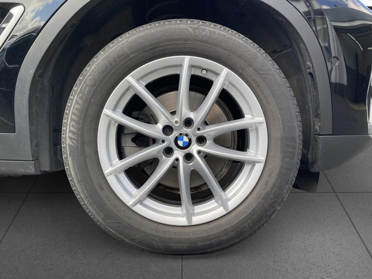 Originalaufnahme des Fahrzeugs Originalaufnahme des Fahrzeugs