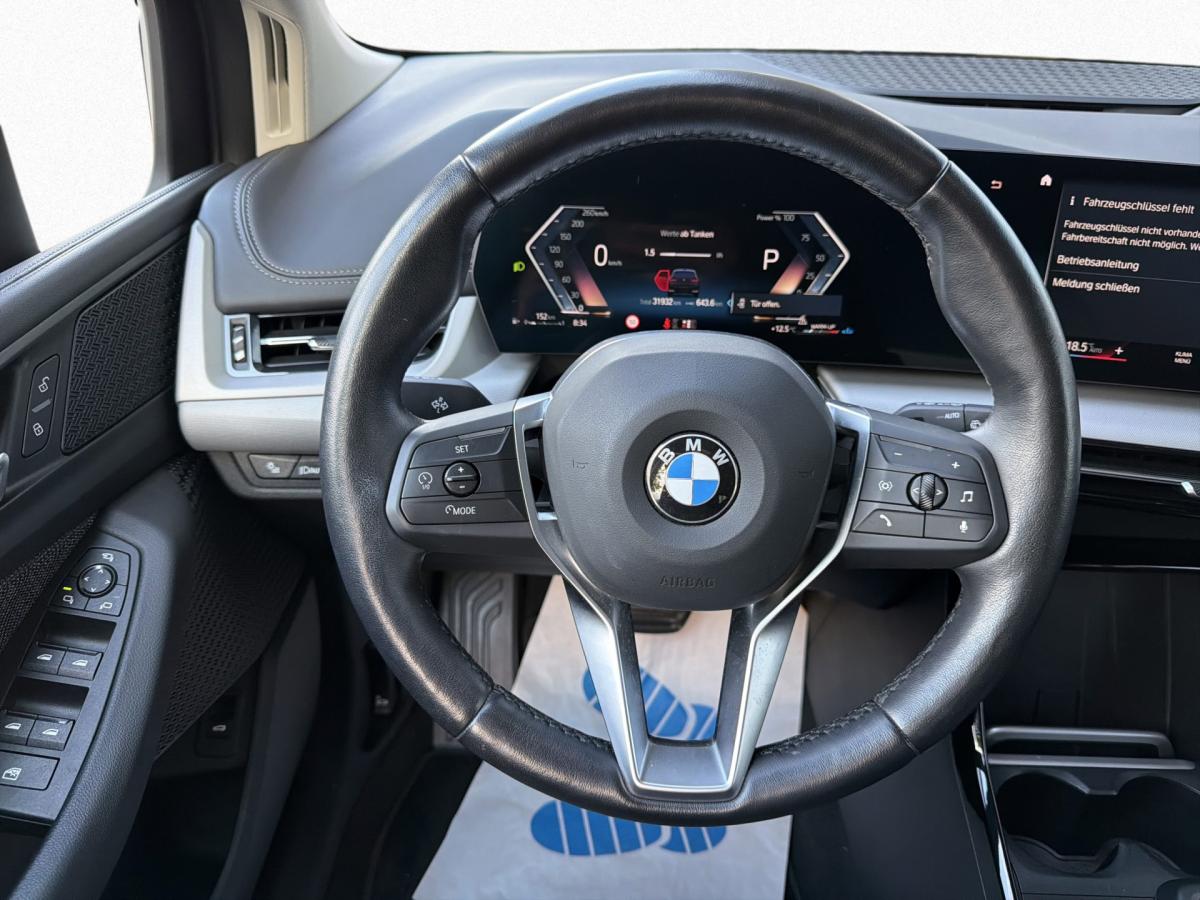 Originalaufnahme des Fahrzeugs Originalaufnahme des Fahrzeugs