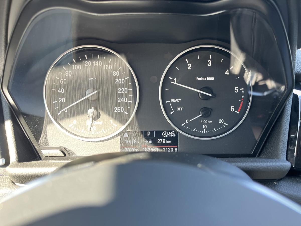 Originalaufnahme des Fahrzeugs Originalaufnahme des Fahrzeugs
