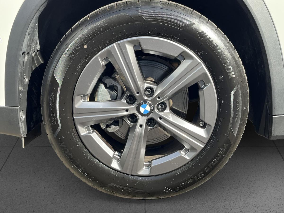 Originalaufnahme des Fahrzeugs Originalaufnahme des Fahrzeugs