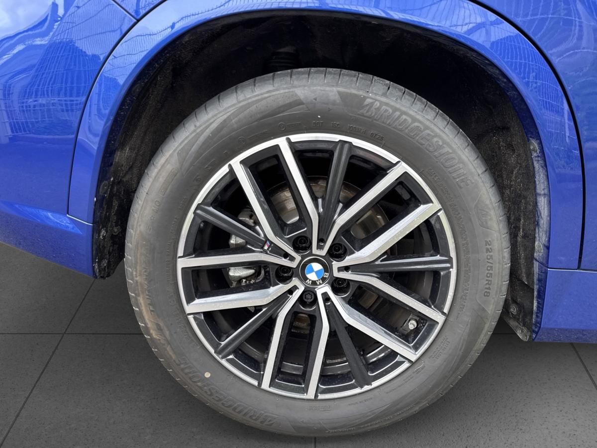 Originalaufnahme des Fahrzeugs Originalaufnahme des Fahrzeugs