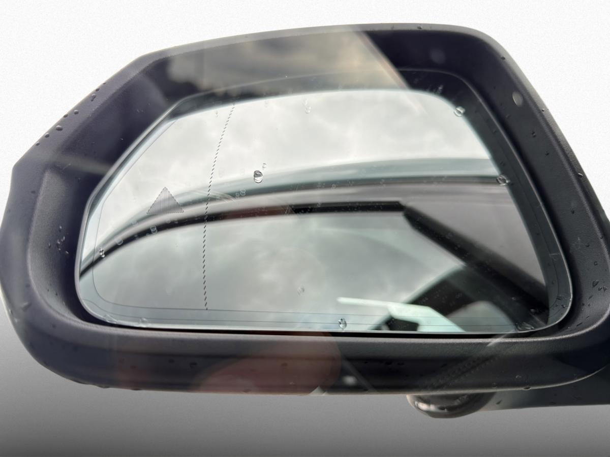 Originalaufnahme des Fahrzeugs Originalaufnahme des Fahrzeugs