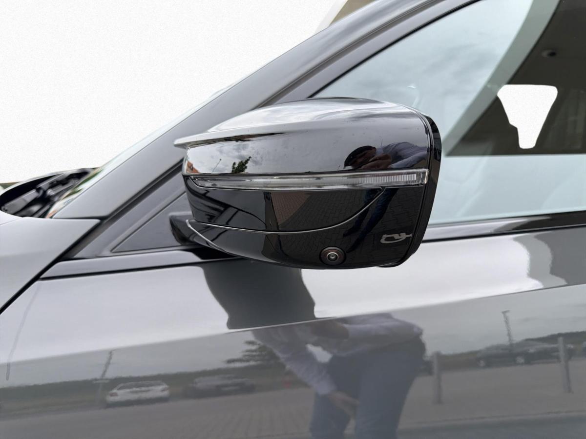 Originalaufnahme des Fahrzeugs Originalaufnahme des Fahrzeugs
