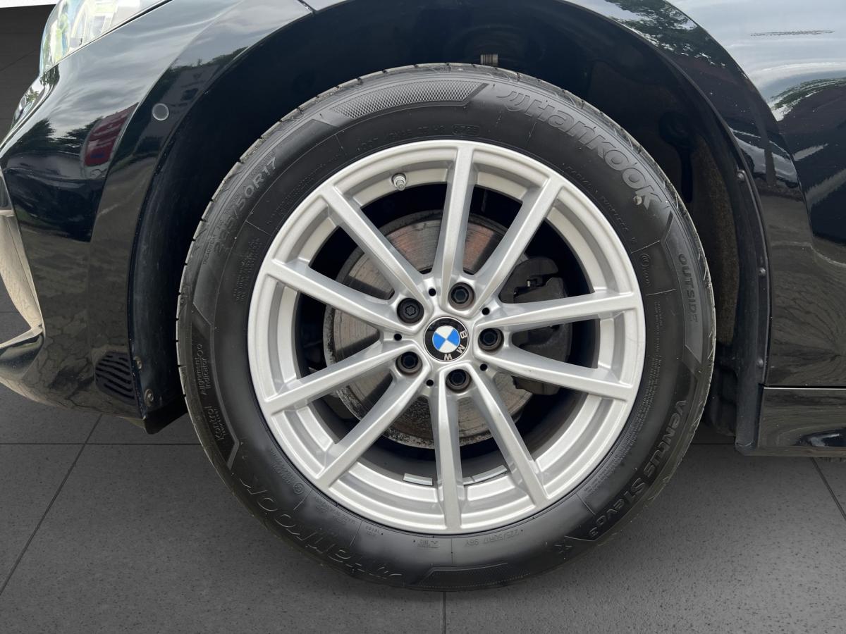 Originalaufnahme des Fahrzeugs Originalaufnahme des Fahrzeugs